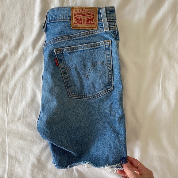 Cropped levi shorts, 501 - Picture 2 of 2